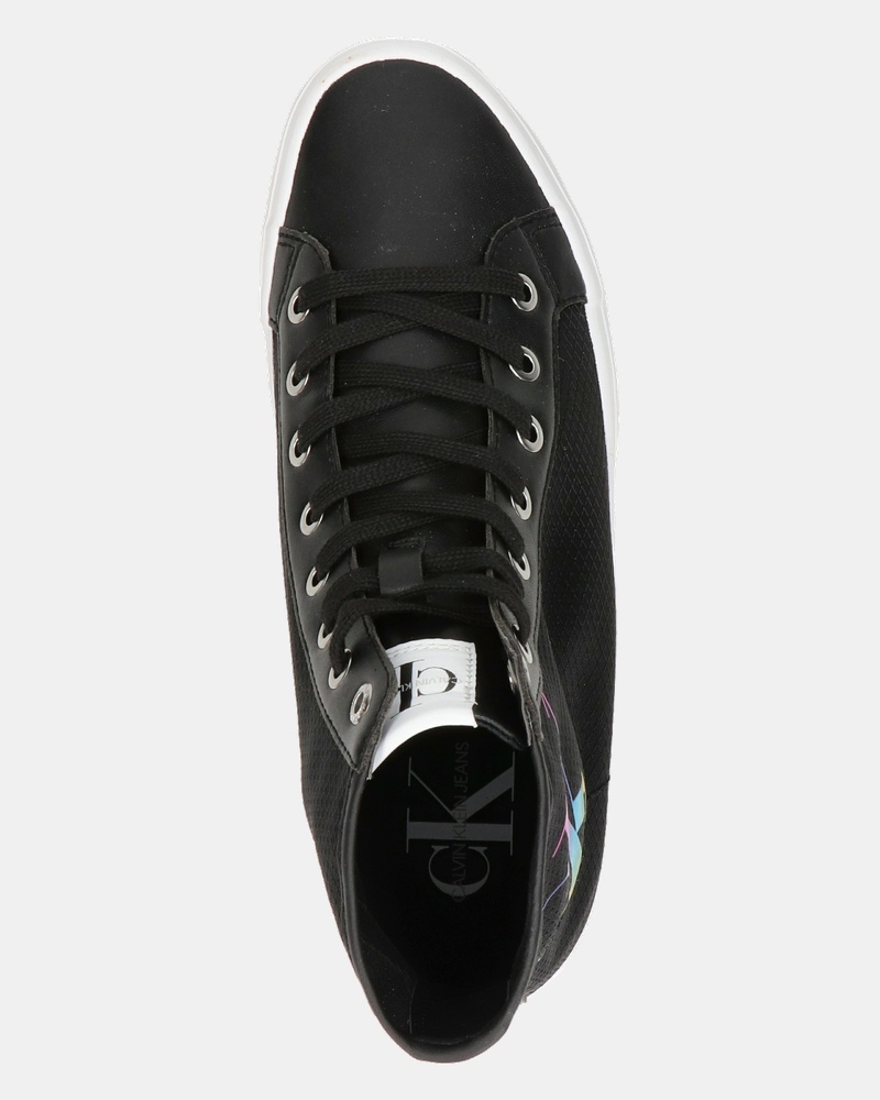 Calvin Klein Vulcanized - Platform sneakers - Zwart