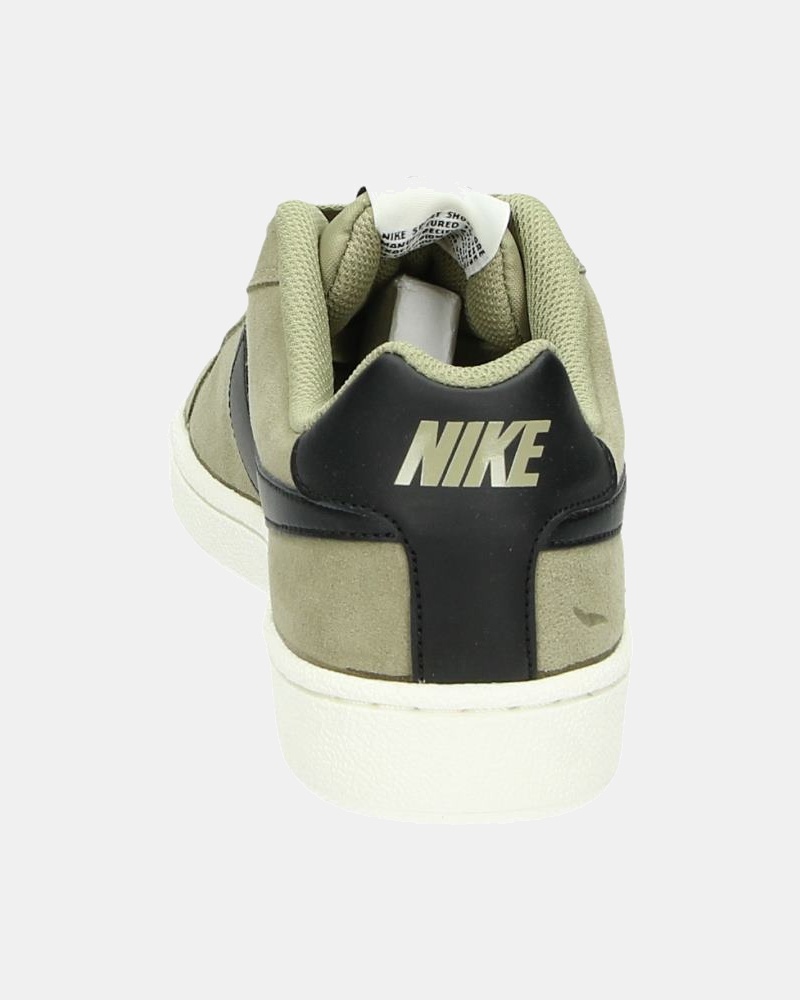 Nike Court Royale Sue - Lage sneakers - Groen