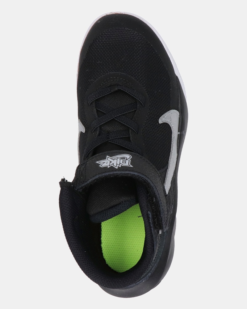Nike Flyease - Lage sneakers - Zwart