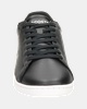 Lacoste Carnaby - Lage sneakers - Zwart