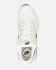 Nike Air Max Excee - Lage sneakers - Wit