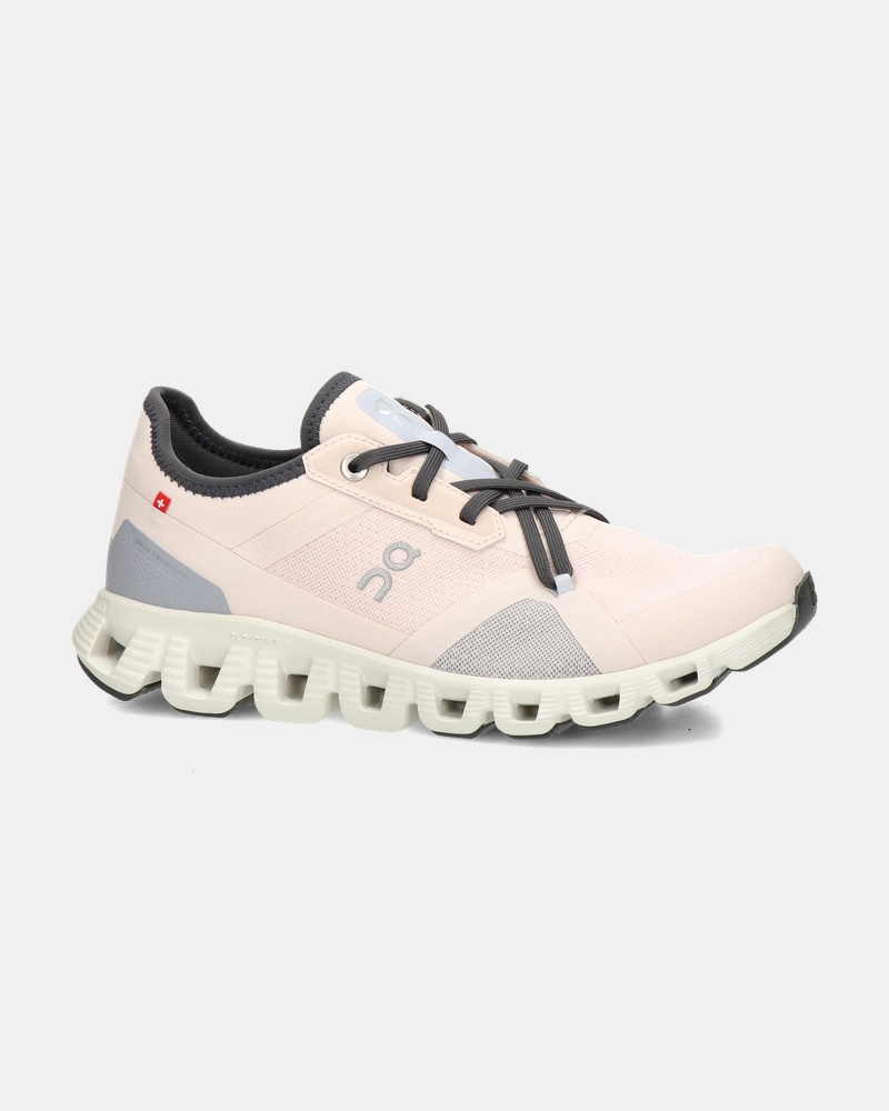 On Running Cloud X 3 AD - Lage sneakers - Roze