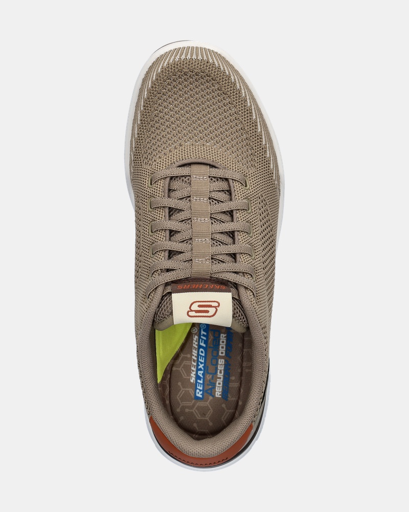 Skechers Corliss - Lage sneakers - Bruin