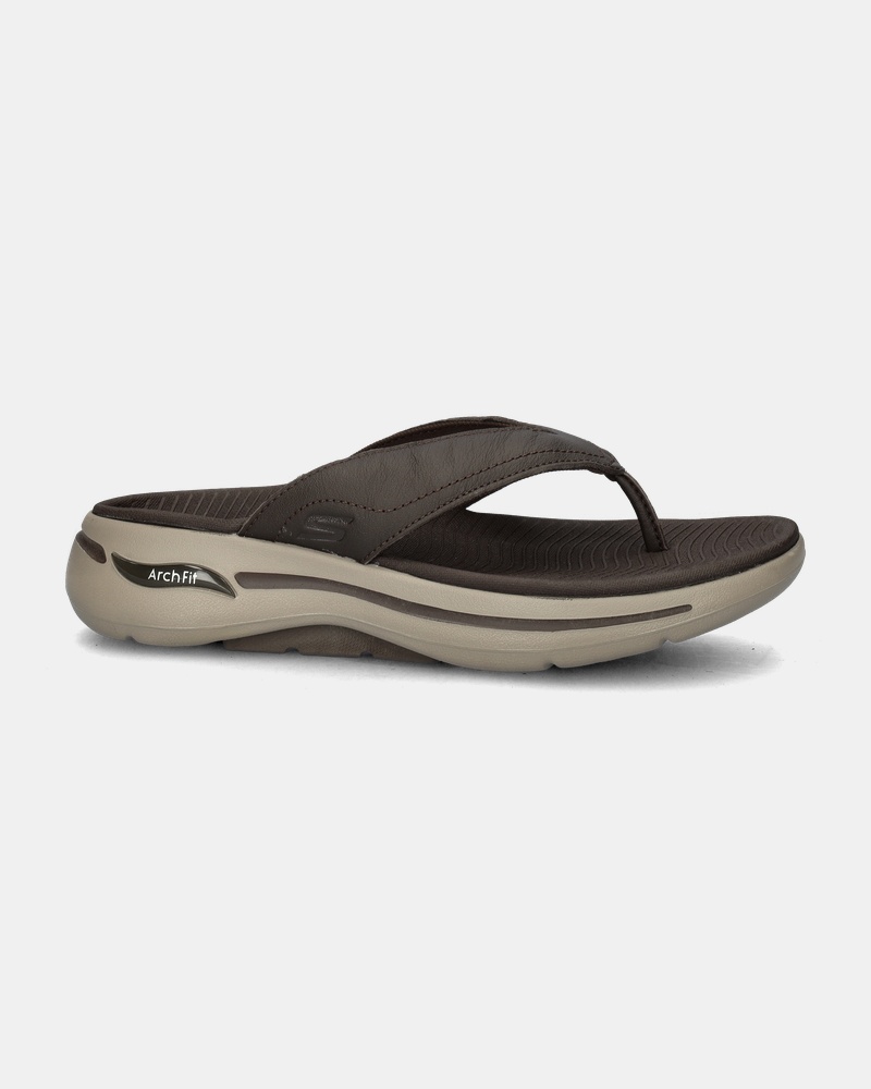 Skechers Go Walk Arch Fit Surfacer - Slippers - Bruin