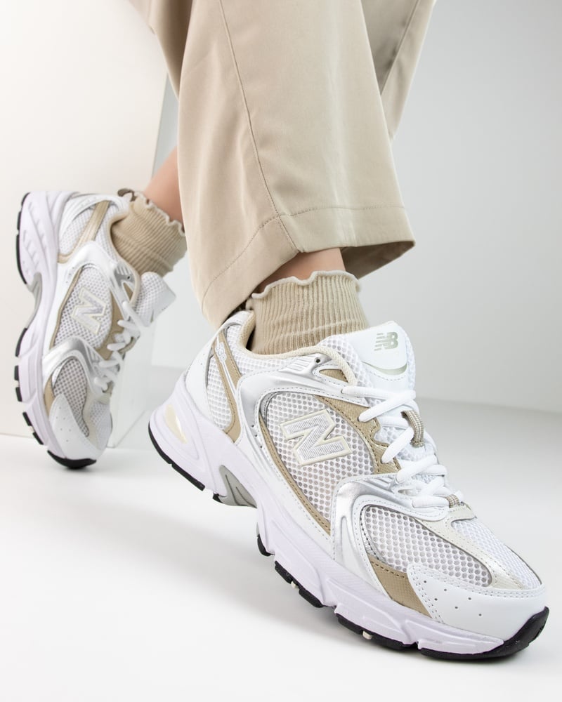 New Balance 530 - Lage sneakers - Goud