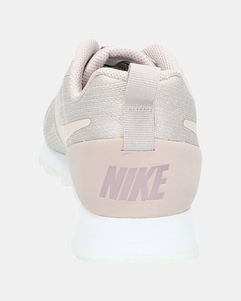 Nike MD Runner 2 - Lage sneakers - Roze