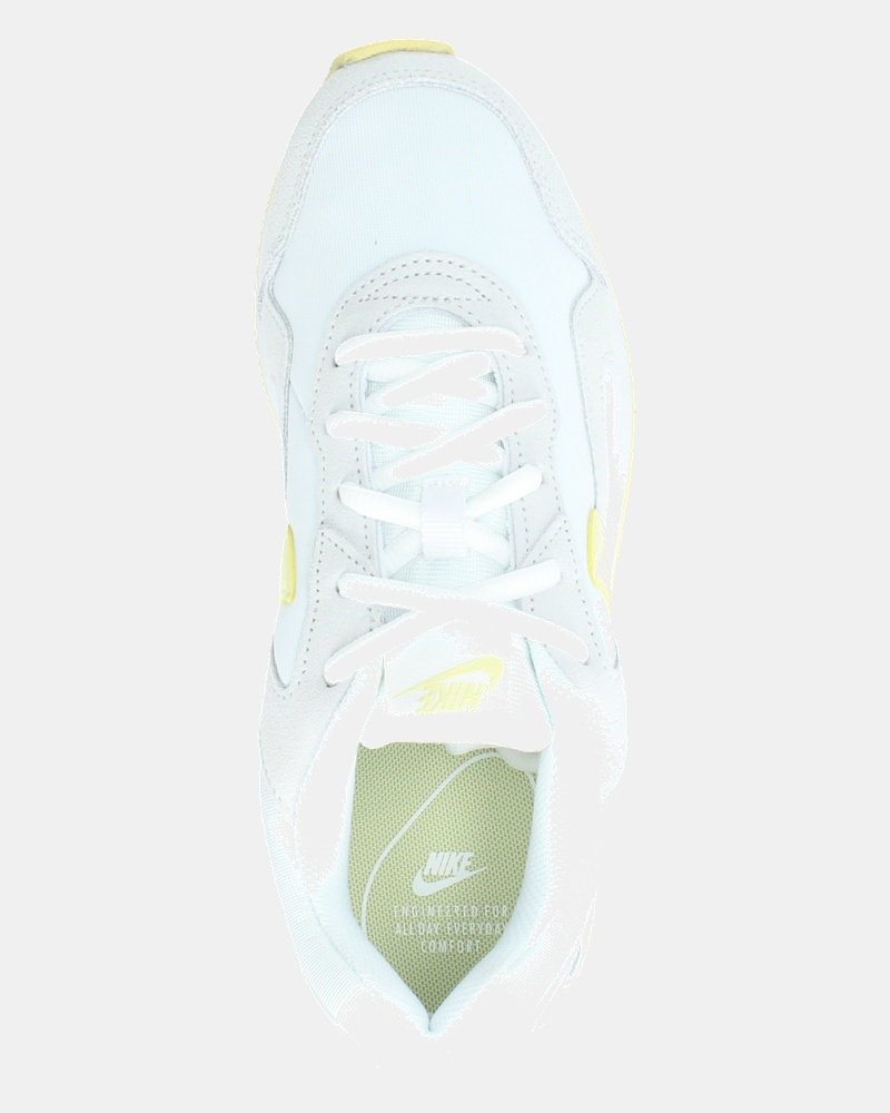 Nike Delfine - Lage sneakers - Wit