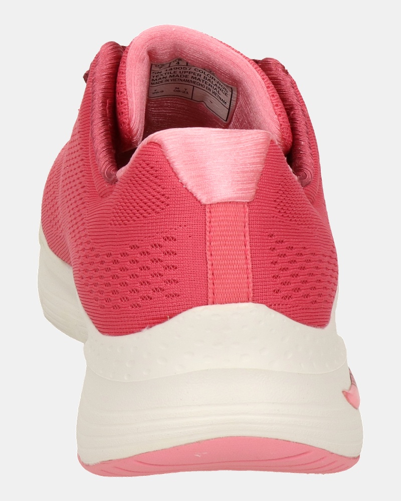 Skechers Arch Fit - Lage sneakers - Roze