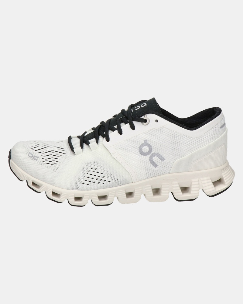On Running Cloud X - Lage sneakers - Wit