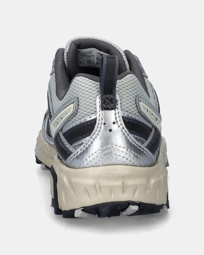New Balance 410 - Lage sneakers - Grijs