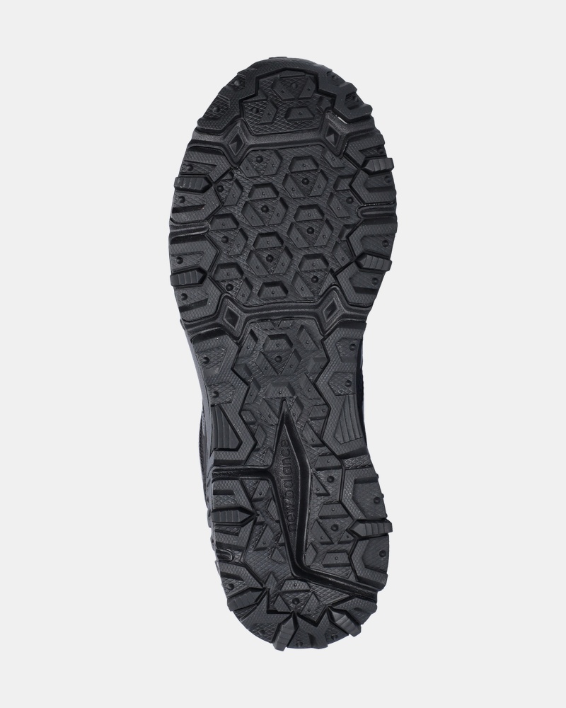New Balance 410 - Lage sneakers - Zwart