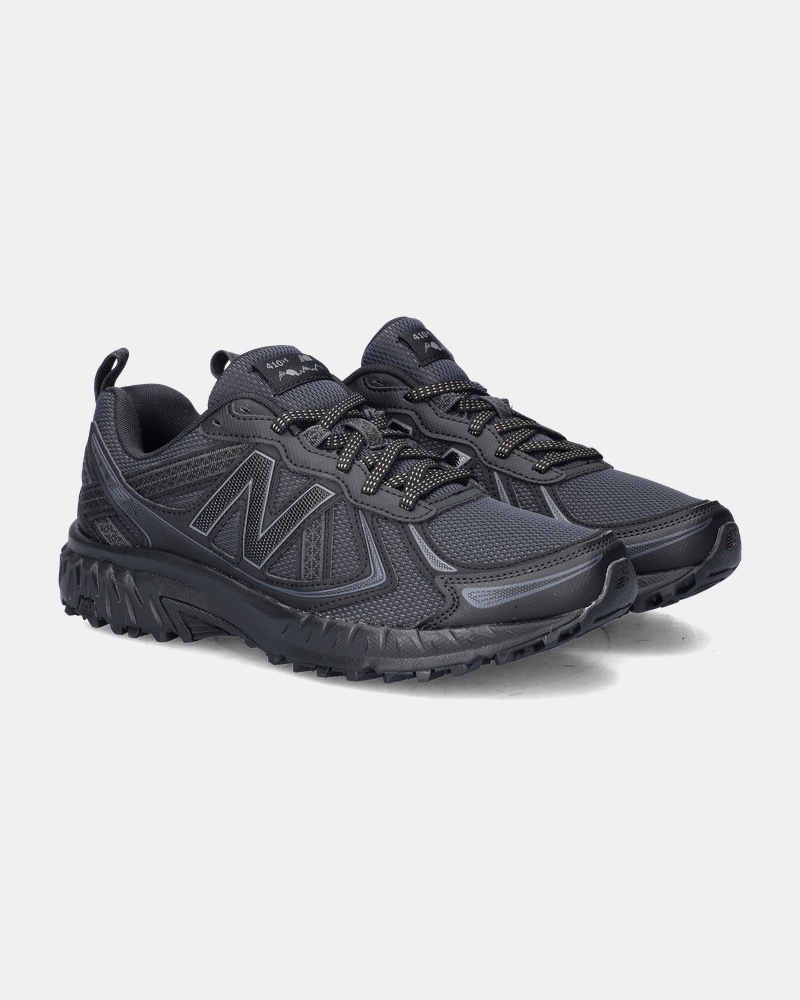 New Balance 410 - Lage sneakers - Zwart