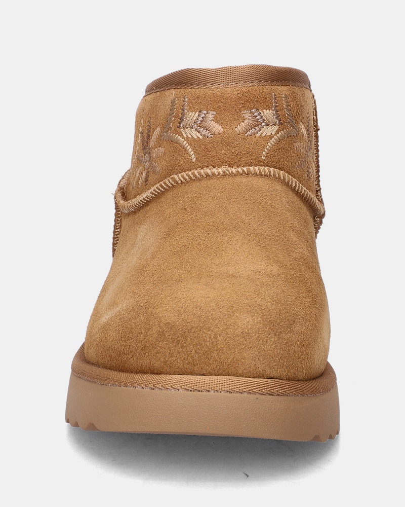 Skechers Hands Free Slip-Ins Cozy Chateau - Gevoerde boots - Cognac