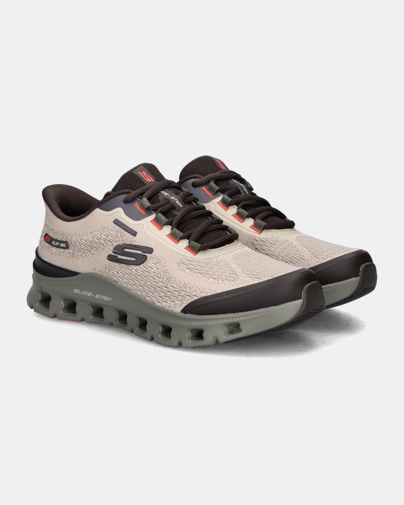 Skechers Hands Free Slip-In Glide-Step Pro - Lage sneakers - Taupe