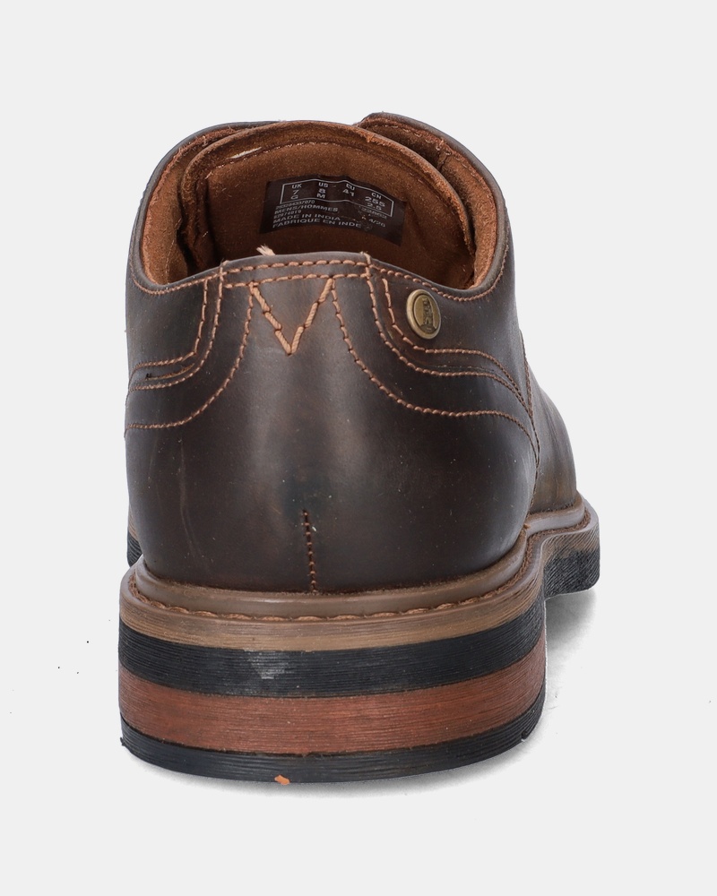 Clarks New Ford - Lage nette schoenen - Bruin