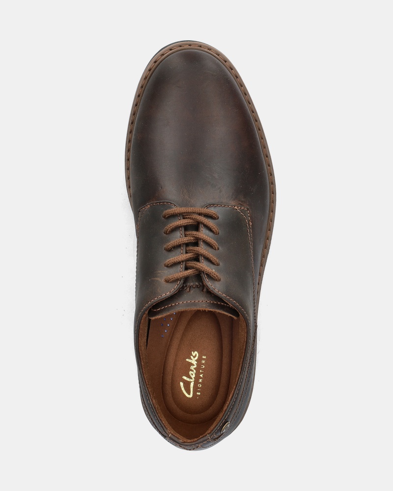 Clarks New Ford - Lage nette schoenen - Bruin