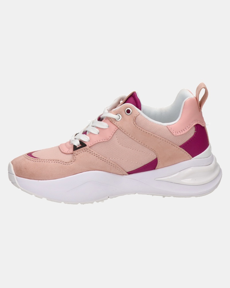 Guess - Dad Sneakers - Roze