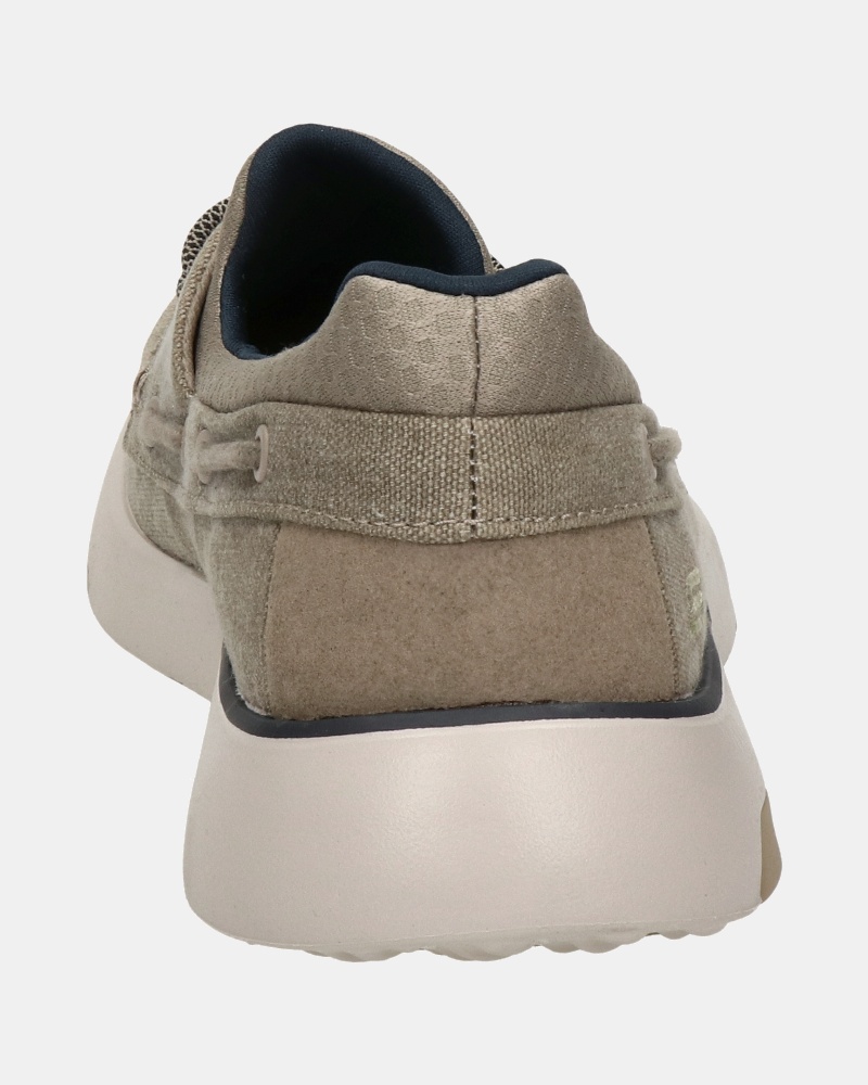 Skechers Classic Fit - Lage sneakers - Taupe